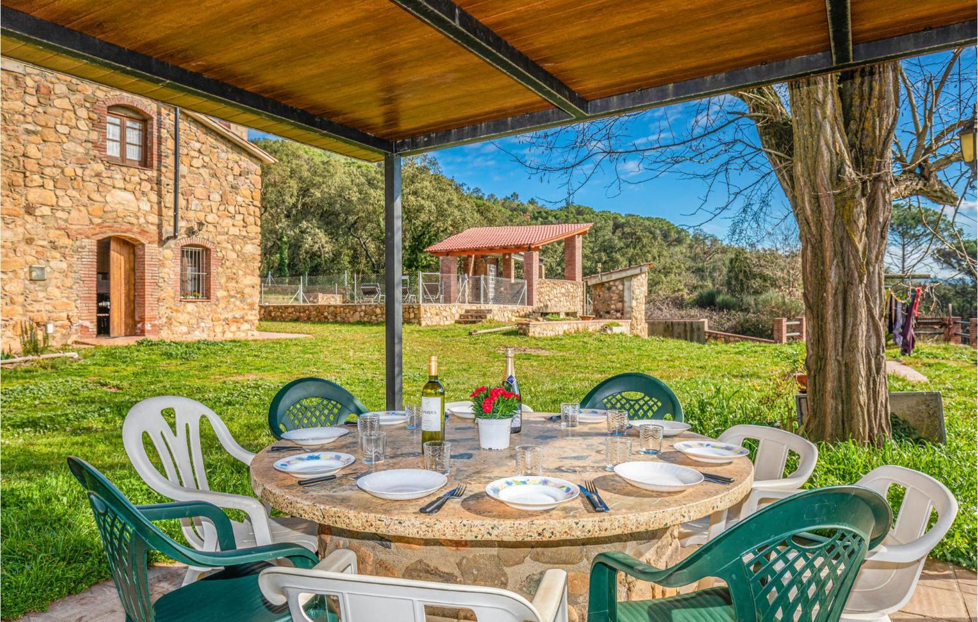 Awesome Home In Riells I Viabrea With Wifi Breda Esterno foto